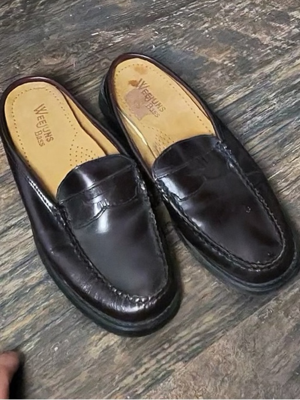 WEEJUNS Bass Peggy Women’s Dark Leather Slip-On Loafer Mules
